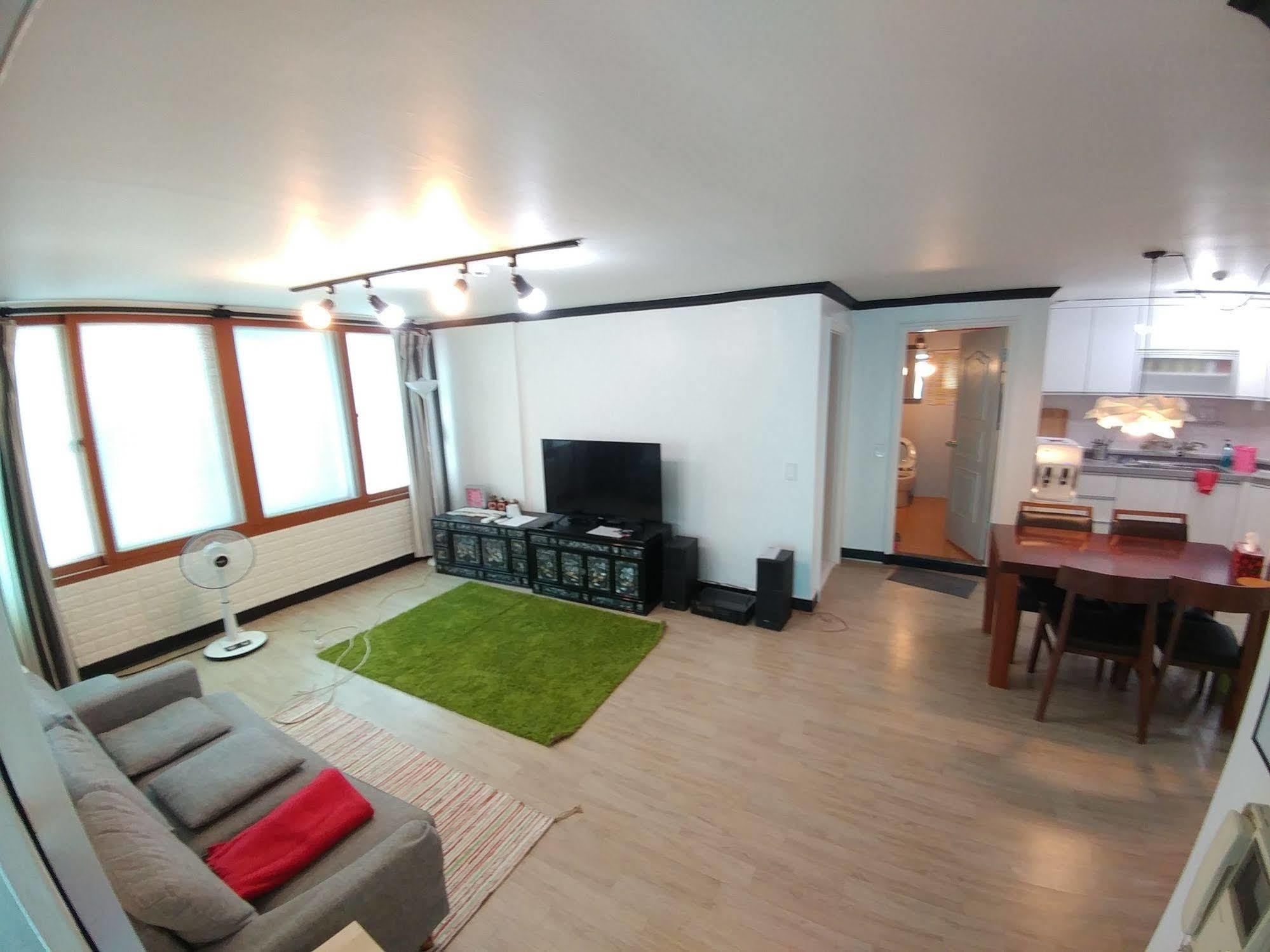 Tne House Guest house 2*