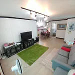 Tne House